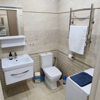 Сдается 1-комнатная квартира, 45 м²
