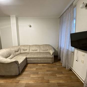 Сдается Многокомнатная квартира, 80 м²