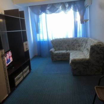 Сдается 1-комнатная квартира, 47,3 м²