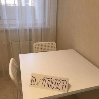 Сдается 1-комнатная квартира, 42 м²