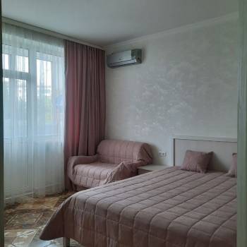 Сдается 1-комнатная квартира, 43 м²