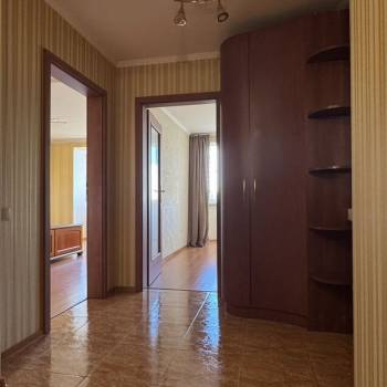 Сдается Многокомнатная квартира, 70 м²