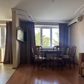 Сдается Многокомнатная квартира, 70 м²