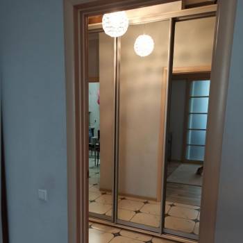Продается 1-комнатная квартира, 49 м²