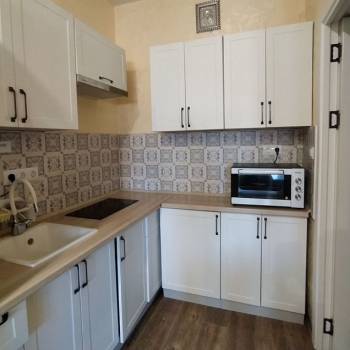 Продается 1-комнатная квартира, 30 м²