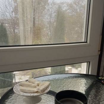 Продается 1-комнатная квартира, 57 м²