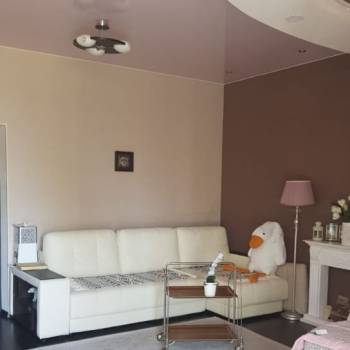 Продается 1-комнатная квартира, 57 м²