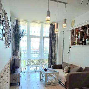 Продается 1-комнатная квартира, 51,2 м²