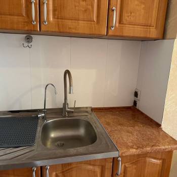 Сдается 1-комнатная квартира, 55 м²