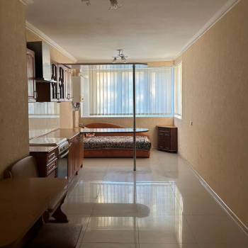 Сдается 1-комнатная квартира, 55 м²