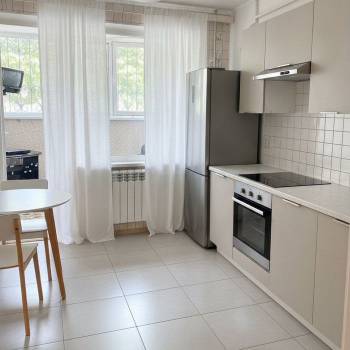Продается 1-комнатная квартира, 45,1 м²