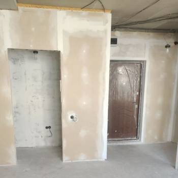 Продается 1-комнатная квартира, 42 м²