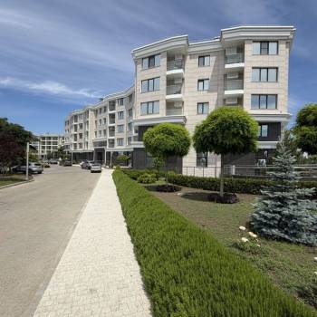 Продается 1-комнатная квартира, 37 м²