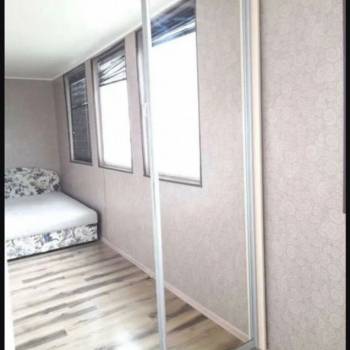 Продается 1-комнатная квартира, 40 м²