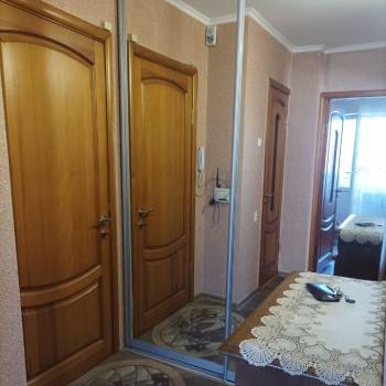 Сдается 1-комнатная квартира, 42 м²