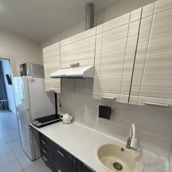Продается 1-комнатная квартира, 24,9 м²