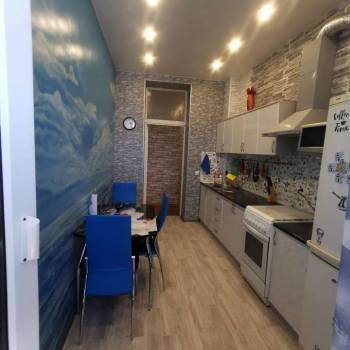 Сдается 1-комнатная квартира, 54 м²