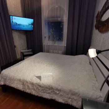 Сдается 1-комнатная квартира, 54 м²