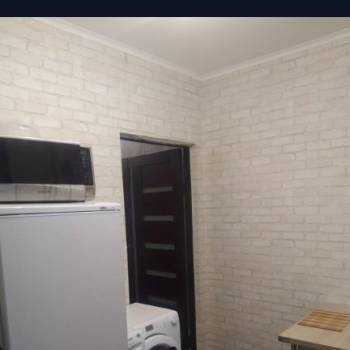 Продается 1-комнатная квартира, 33 м²