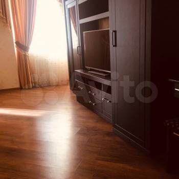 Сдается 2-х комнатная квартира, 64 м²