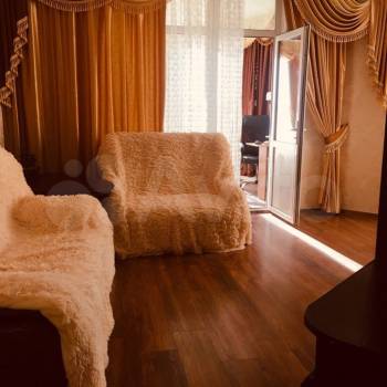 Сдается 2-х комнатная квартира, 64 м²