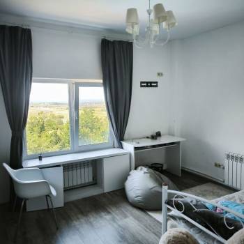 Продается Дом, 194 м²