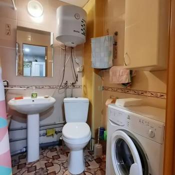 Продается 1-комнатная квартира, 43 м²