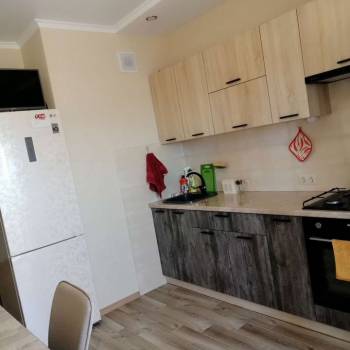 Сдается 2-х комнатная квартира, 70 м²