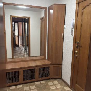 Сдается Многокомнатная квартира, 70 м²