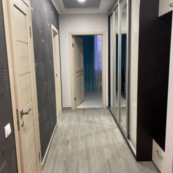 Сдается Многокомнатная квартира, 75 м²
