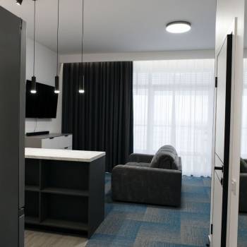 Продается 1-комнатная квартира, 40,7 м²