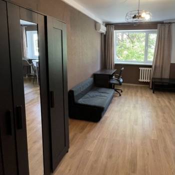 Сдается 2-х комнатная квартира, 42 м²