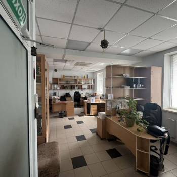 Сдается Нежилое помещение, 85 м²
