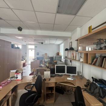 Сдается Нежилое помещение, 85 м²