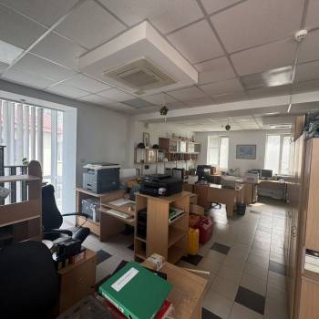 Сдается Нежилое помещение, 85 м²