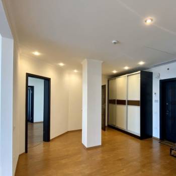 Сдается Многокомнатная квартира, 98 м²
