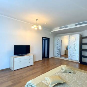 Сдается Многокомнатная квартира, 98 м²