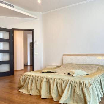Сдается Многокомнатная квартира, 98 м²