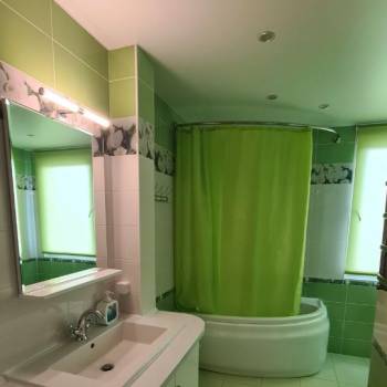 Сдается 2-х комнатная квартира, 62 м²