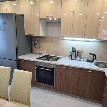 Сдается 2-х комнатная квартира, 62 м²