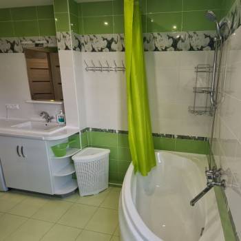 Сдается 2-х комнатная квартира, 62 м²