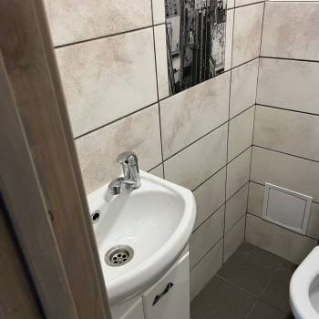 Сдается 2-х комнатная квартира, 63 м²