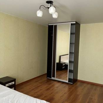 Сдается 2-х комнатная квартира, 63 м²