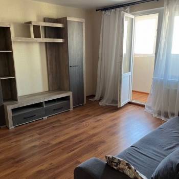 Сдается 2-х комнатная квартира, 63 м²