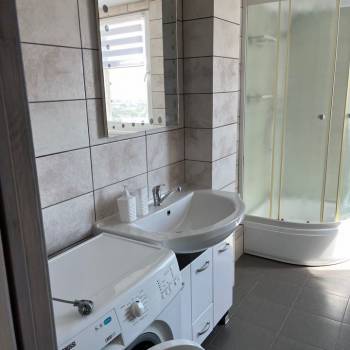 Сдается 2-х комнатная квартира, 63 м²