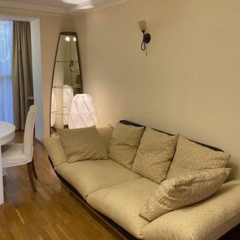 Сдается 1-комнатная квартира, 46,8 м²