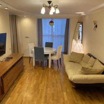 Сдается 1-комнатная квартира, 46,8 м²