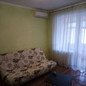 Сдается 1-комнатная квартира, 46 м²