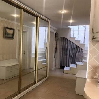 Сдается Многокомнатная квартира, 108 м²