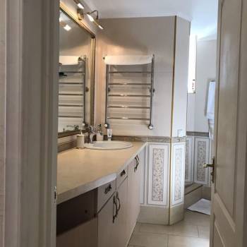 Сдается Многокомнатная квартира, 108 м²